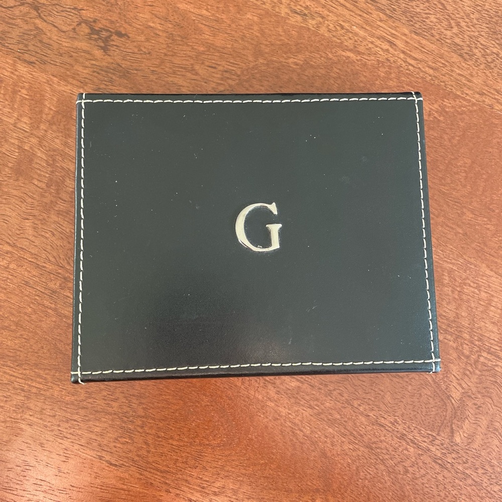Guess brown leather